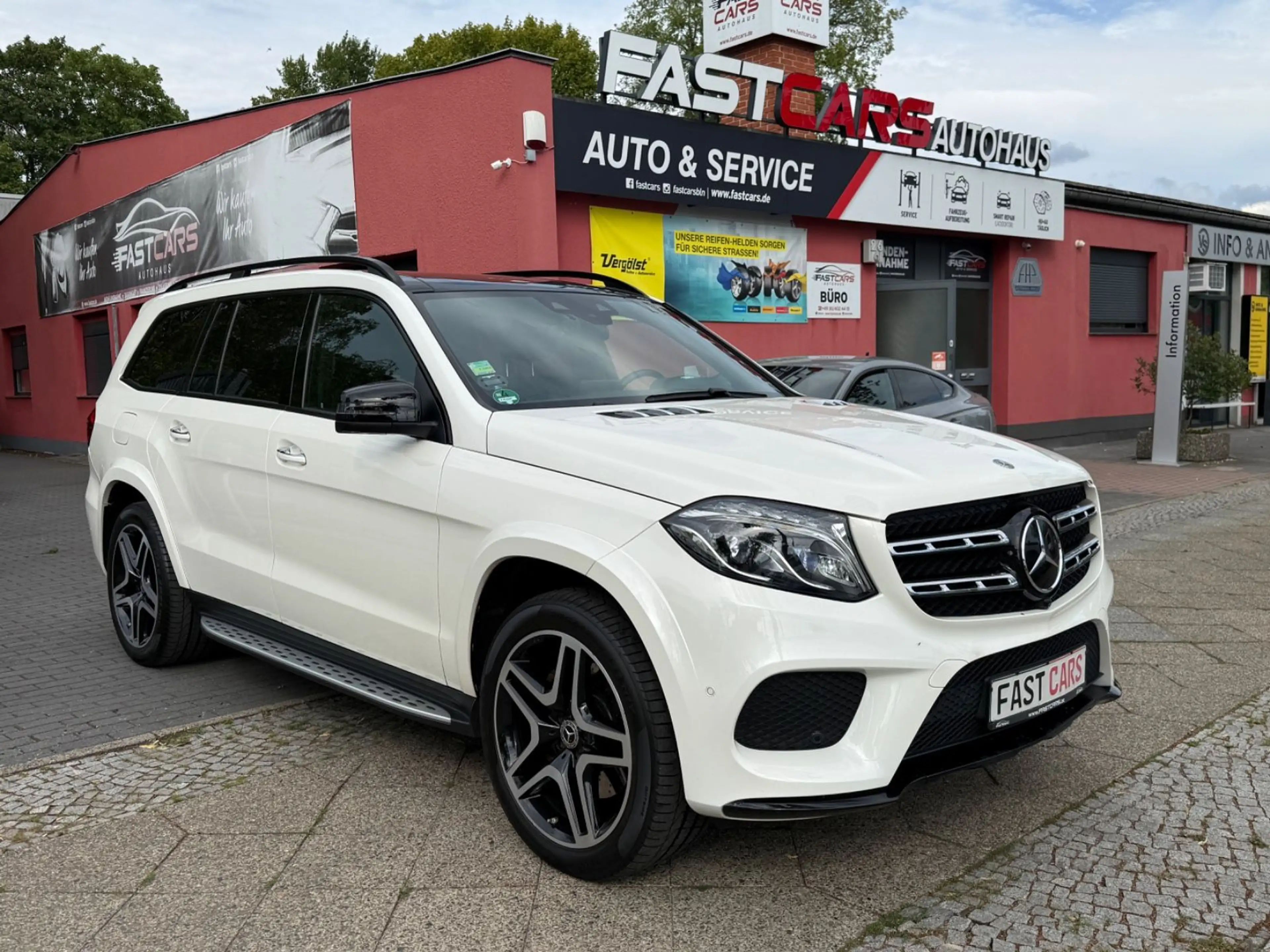 Mercedes-Benz GLS 400 4Matic AMG-Line Panorama Head-UP Voll!! — photo 2