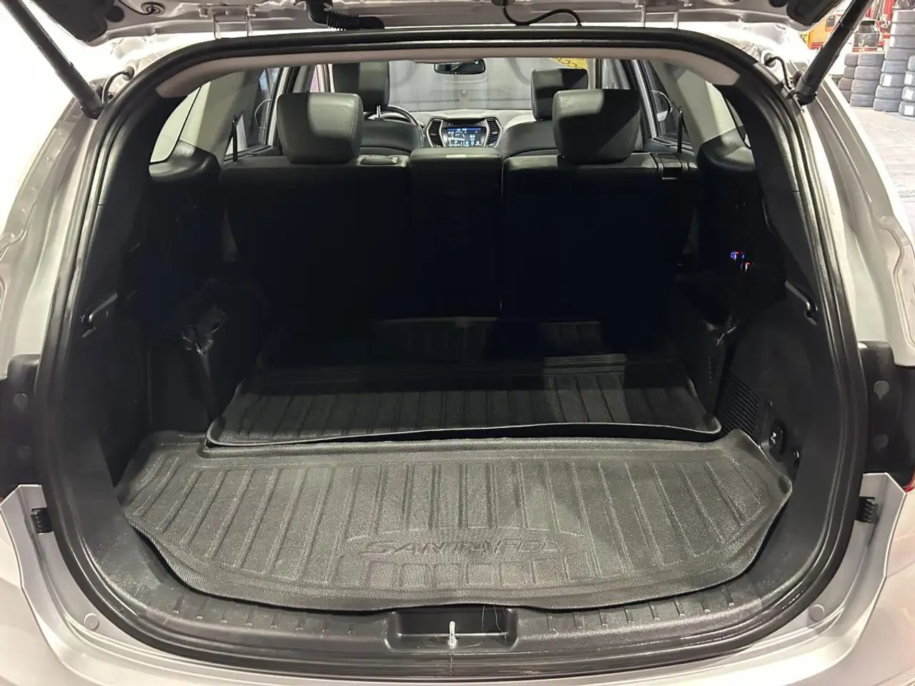 Hyundai SANTA FE снимка Hyundai SANTA FE