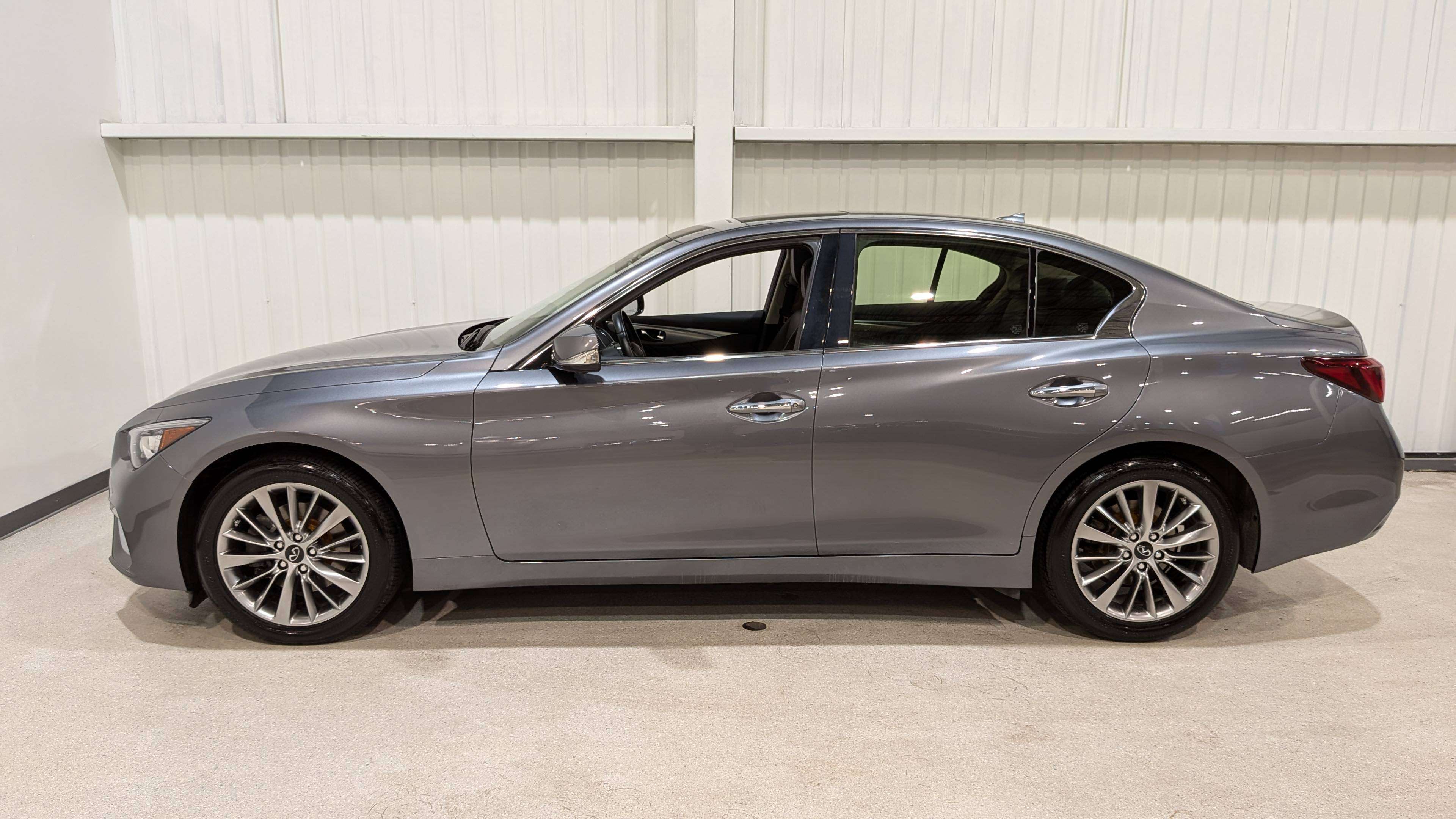 Infiniti Q50 2024