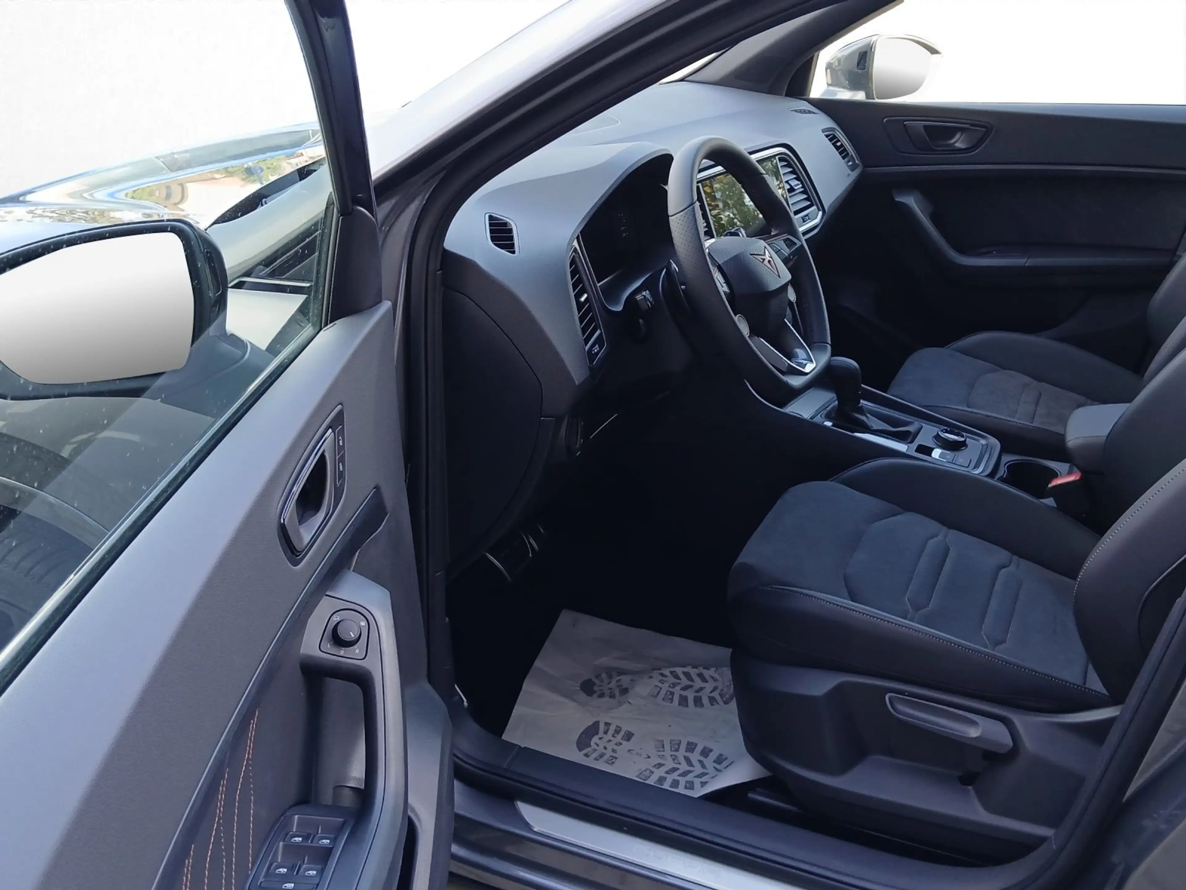 CUPRA Ateca VZ 2.0 TSI 221 kW (300 PS) *AHK*DSG*SH* — photo 12