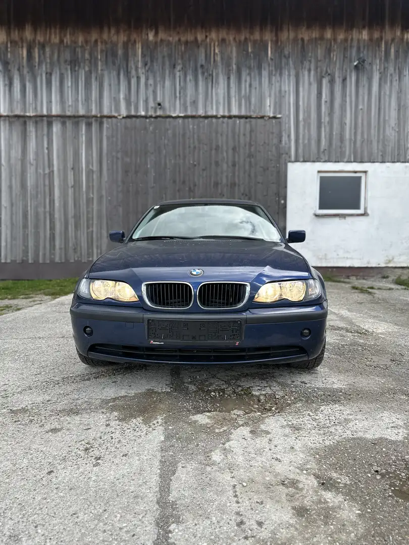 BMW 318 318d - 2