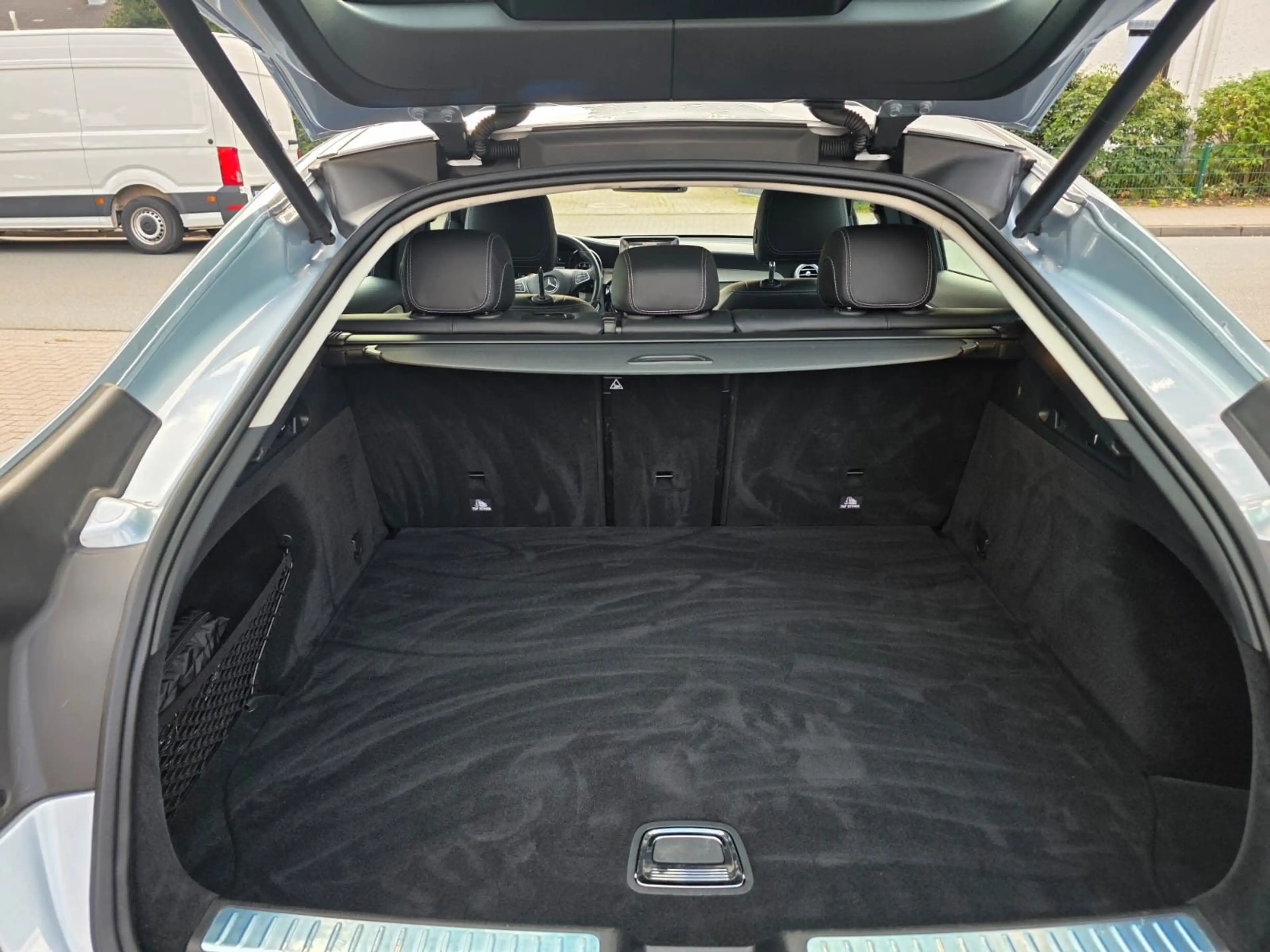 Mercedes-Benz GLC 250 Coupe 4Matic/Automatik/AHK/RFK/ — photo 6