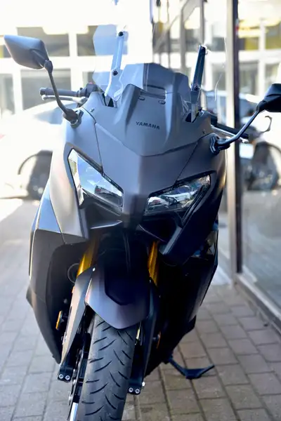 Yamaha TMAX 560 - foto 6