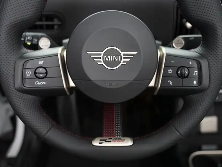 MINI Cooper 2025, foto 10