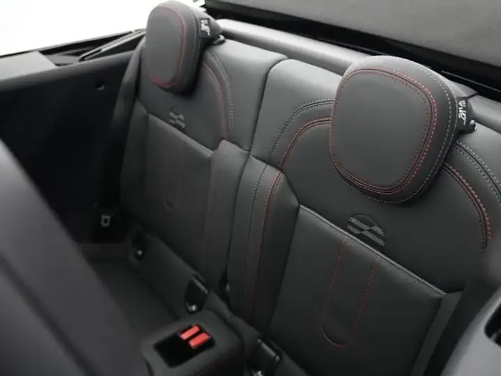 MINI Cooper 2025, foto 24