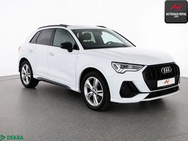 Audi Q3 view 7