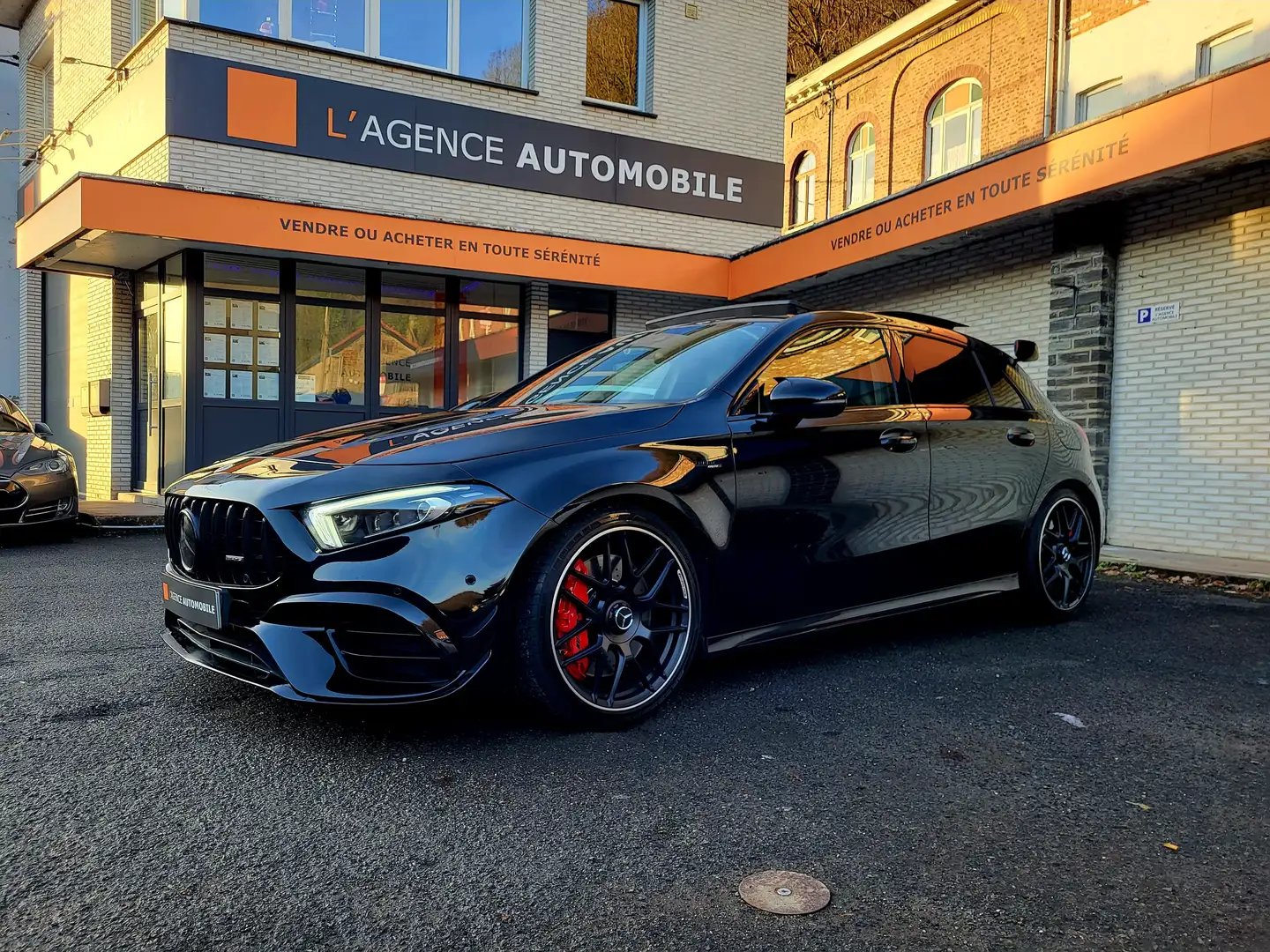 Mercedes-Benz A 45 AMG S 4-Matic+ Perf Seats PACK AERO BURMES ACC HUD 360 Noir - 2
