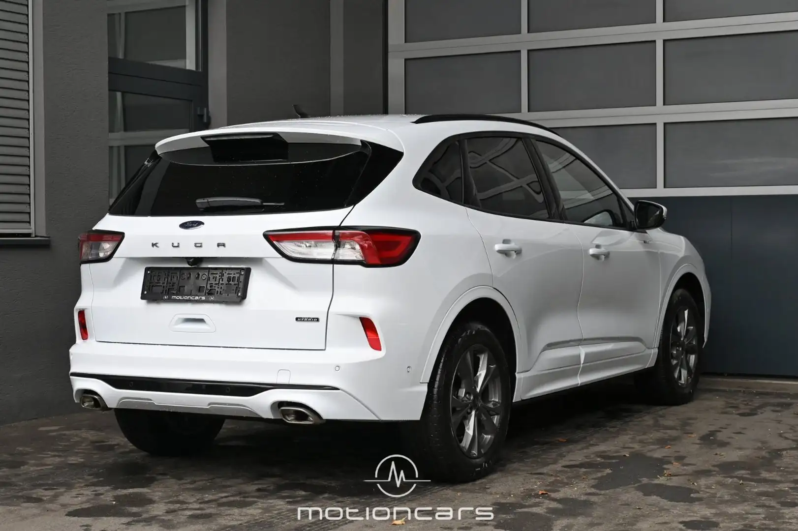 Ford Kuga 5 Duratec Plug-in-Hybrid PHEv ST-Line Weiß - 2