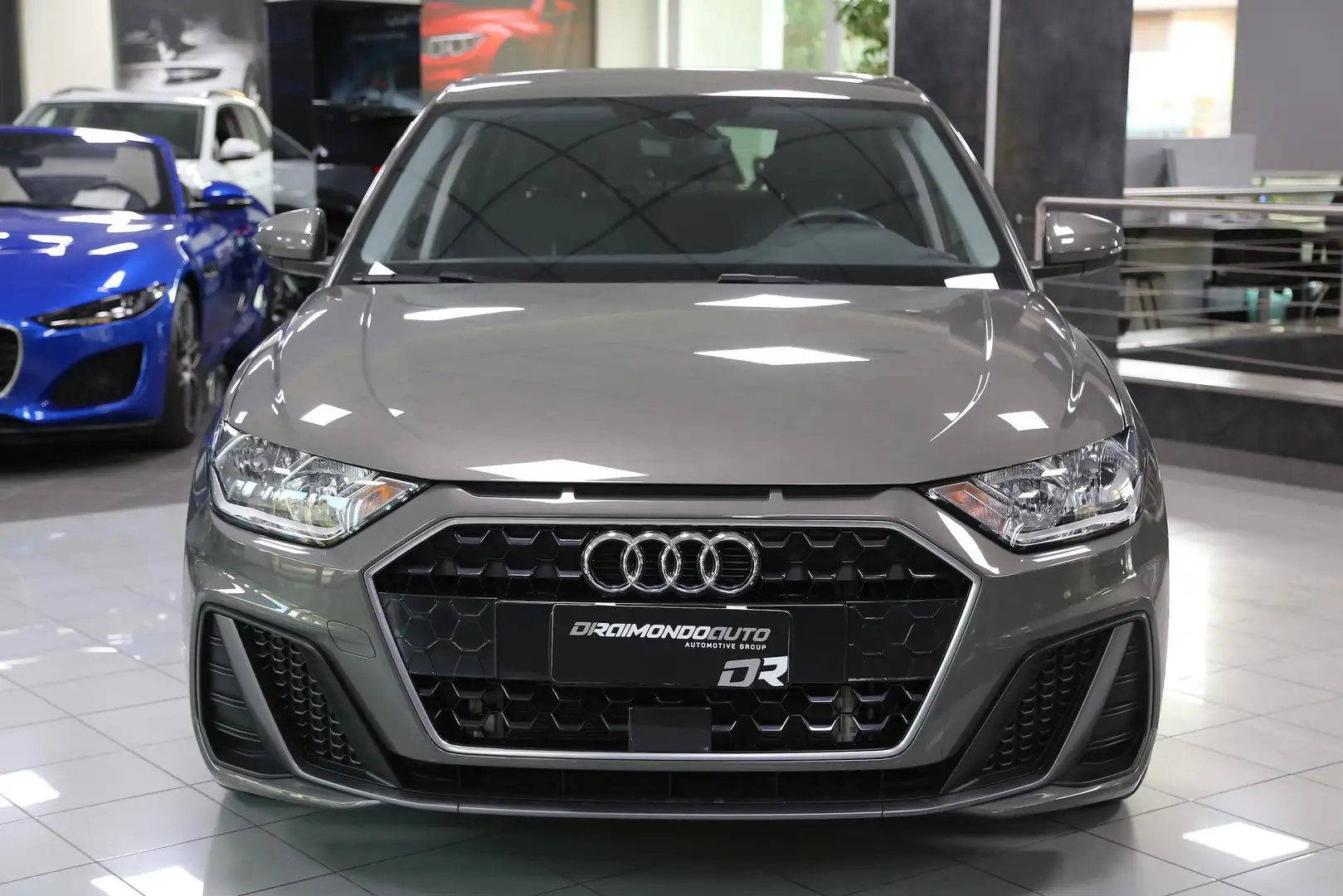 Audi A1 Sportback 25 TFSI S line Grigio - 2