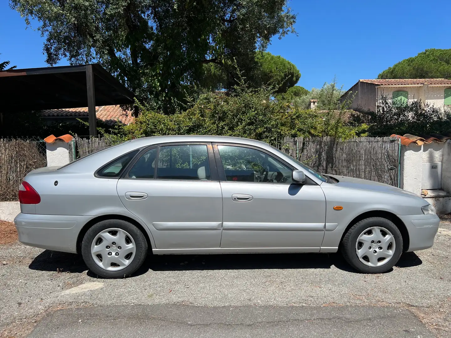 Mazda 626 2.0 Exclusive Silber - 2