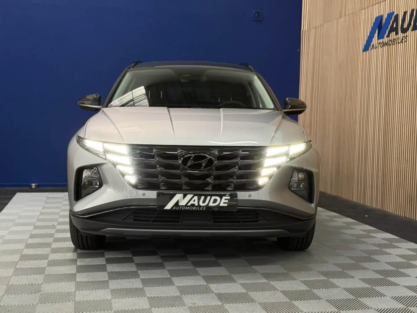 Hyundai TUCSON Hybrid 1.6 T-GDi 230 CH CREATIVE Gris - 2