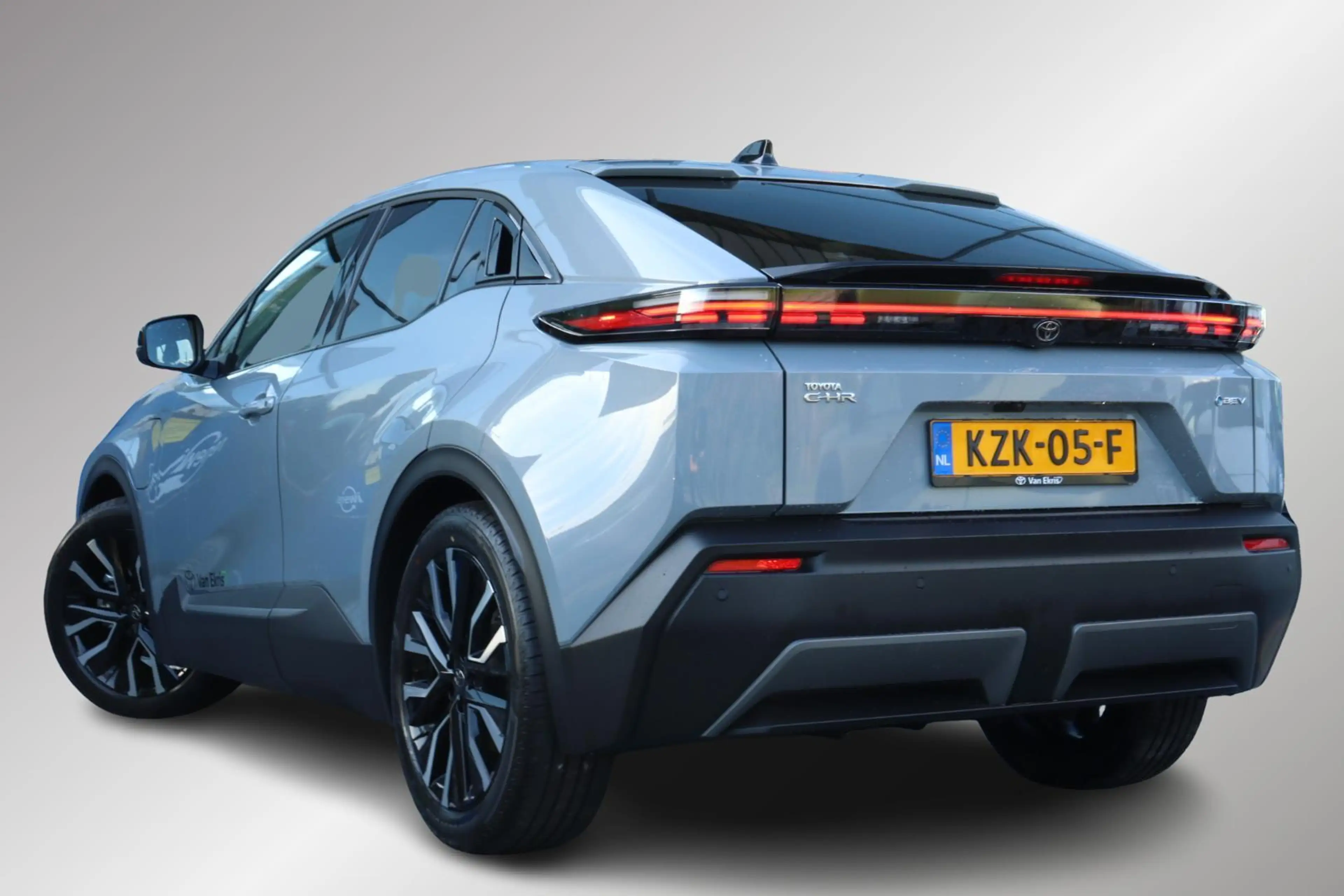 Toyota C-HR+ First Edition 77 kWh, Apple Carplay / Android Auto — photo 5