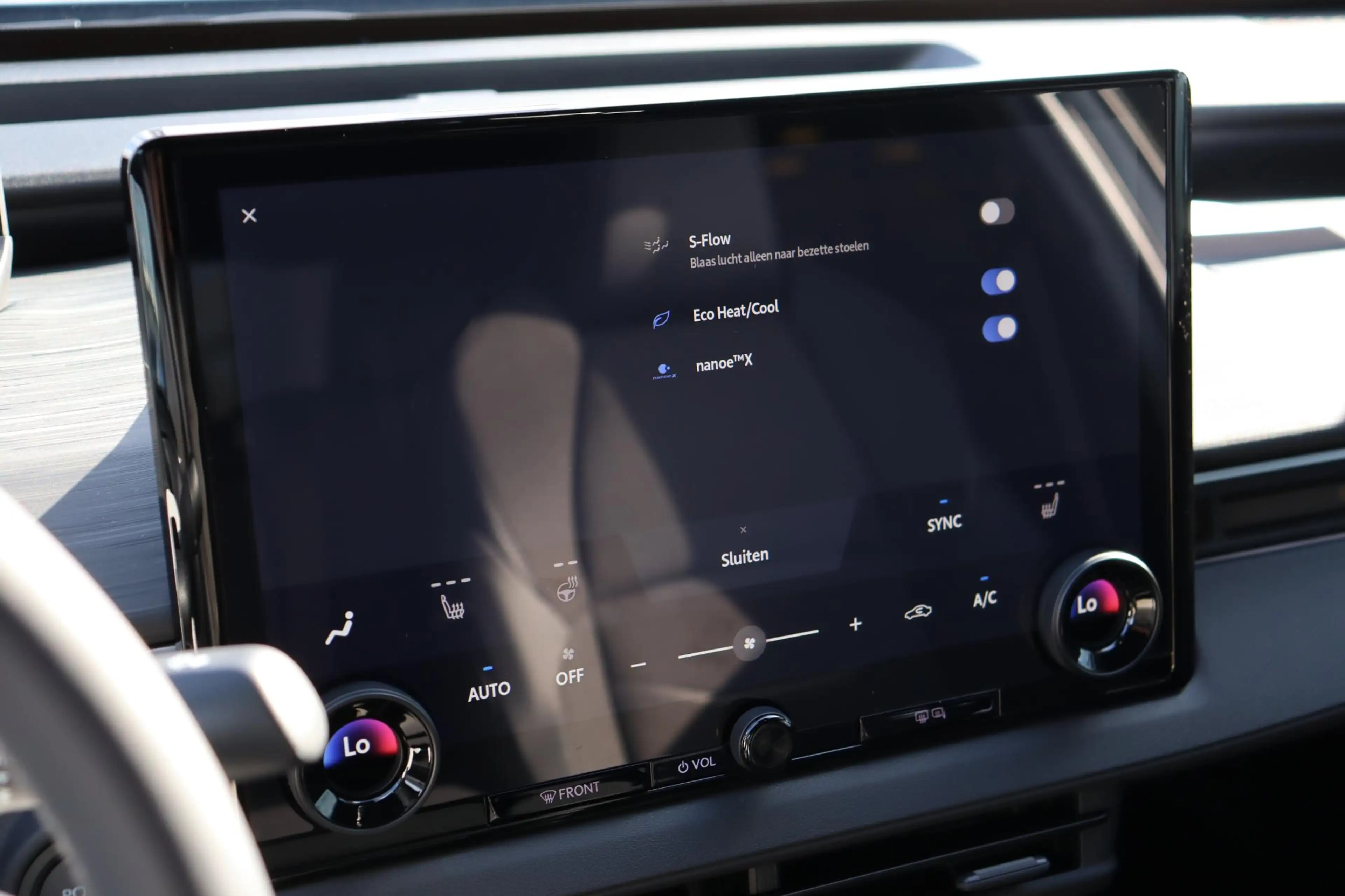 Toyota C-HR+ First Edition 77 kWh, Apple Carplay / Android Auto — photo 9