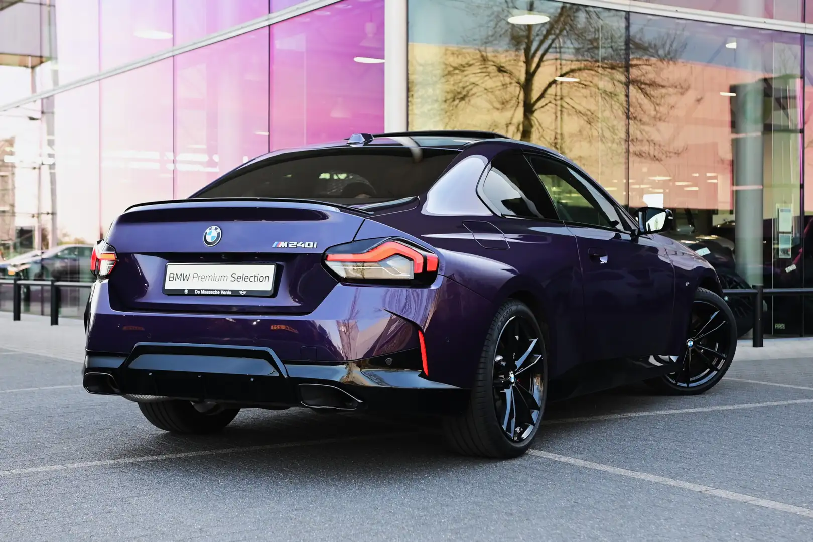 BMW 240 2 Serie Coupé M240i High Executive Automaat / Trek Violet - 2