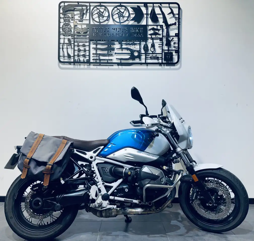 BMW R nineT