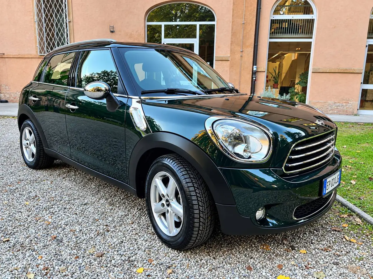 MINI One D Countryman