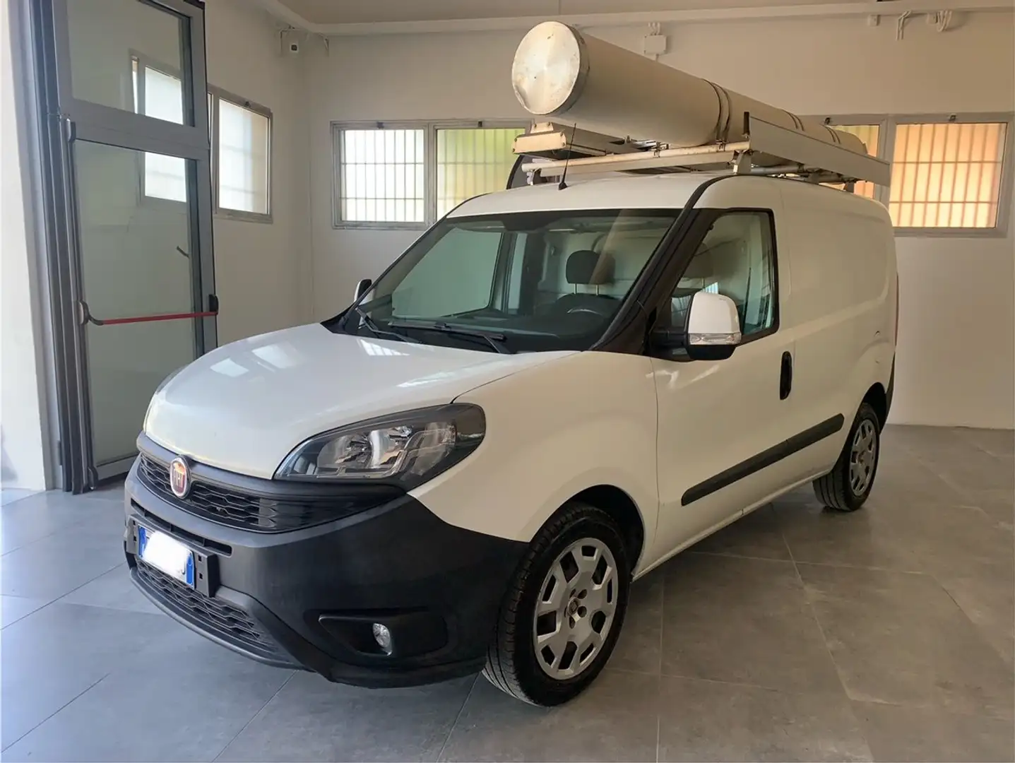 Fiat Doblo Doblo 1.4 16v natural power Active Blanc - 1