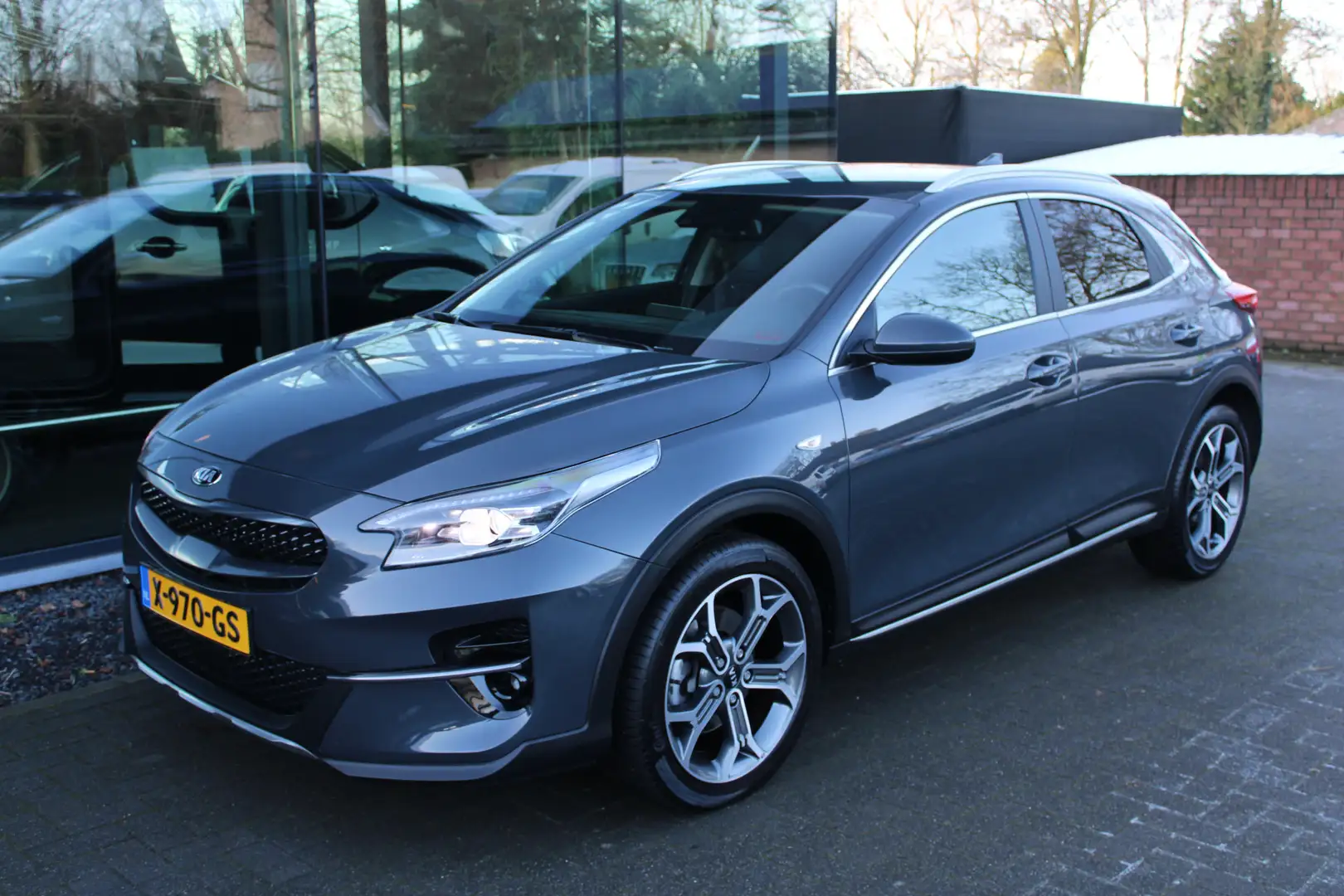 Kia XCeed 1.4 T-GDi DynamicPlusLine Gris - 1