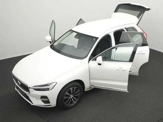 Volvo XC60 view 14