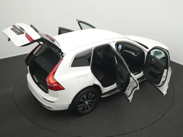 Volvo XC60 view 15