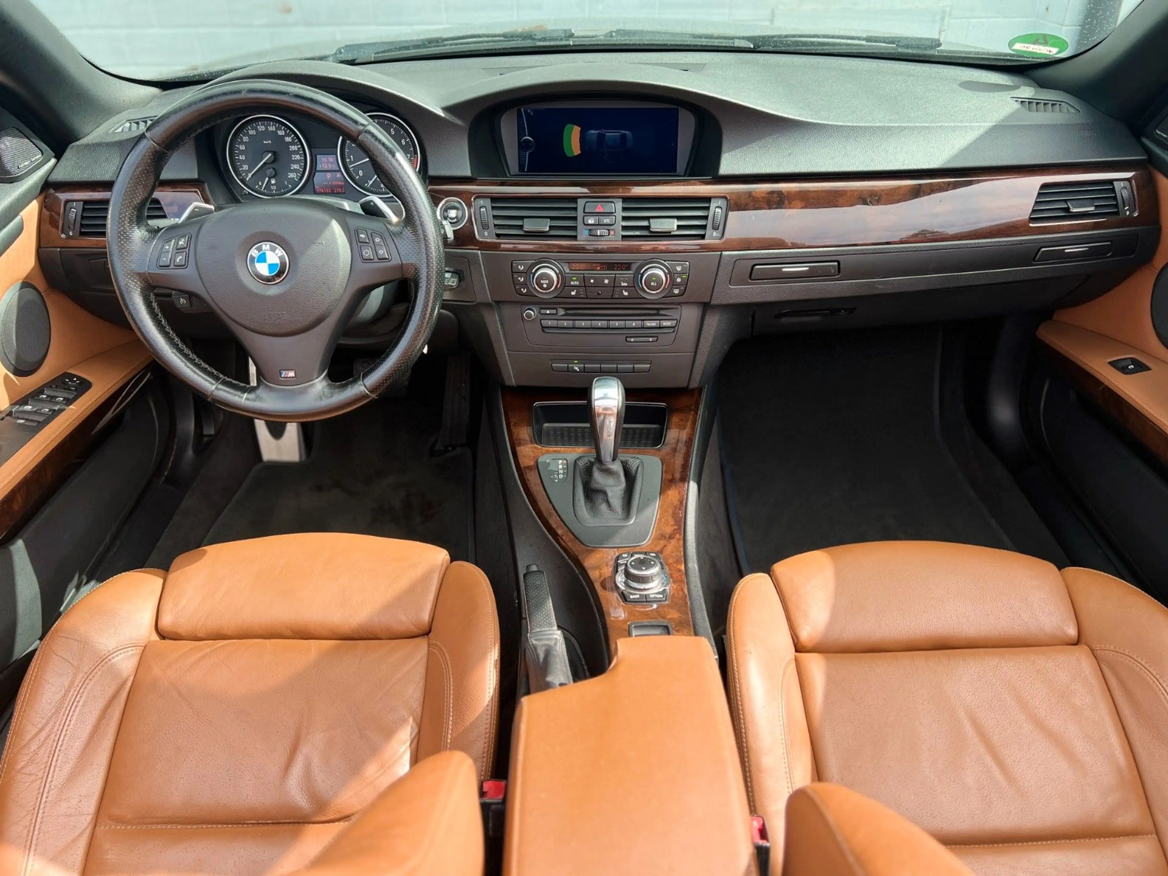 BMW 335 i Cabrio LCi N55 Navi Leder — photo 12