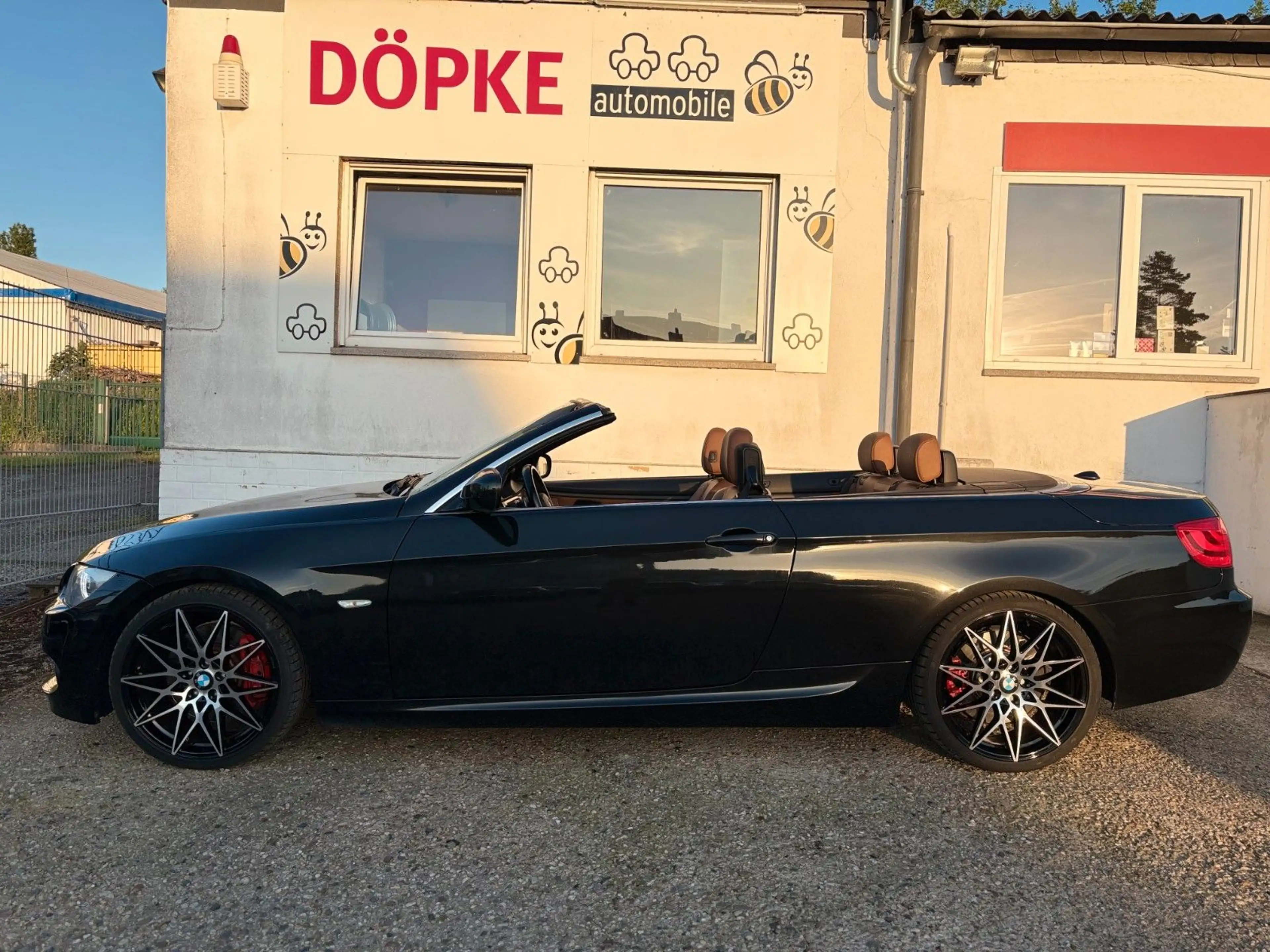 BMW 335 i Cabrio LCi N55 Navi Leder — photo 4