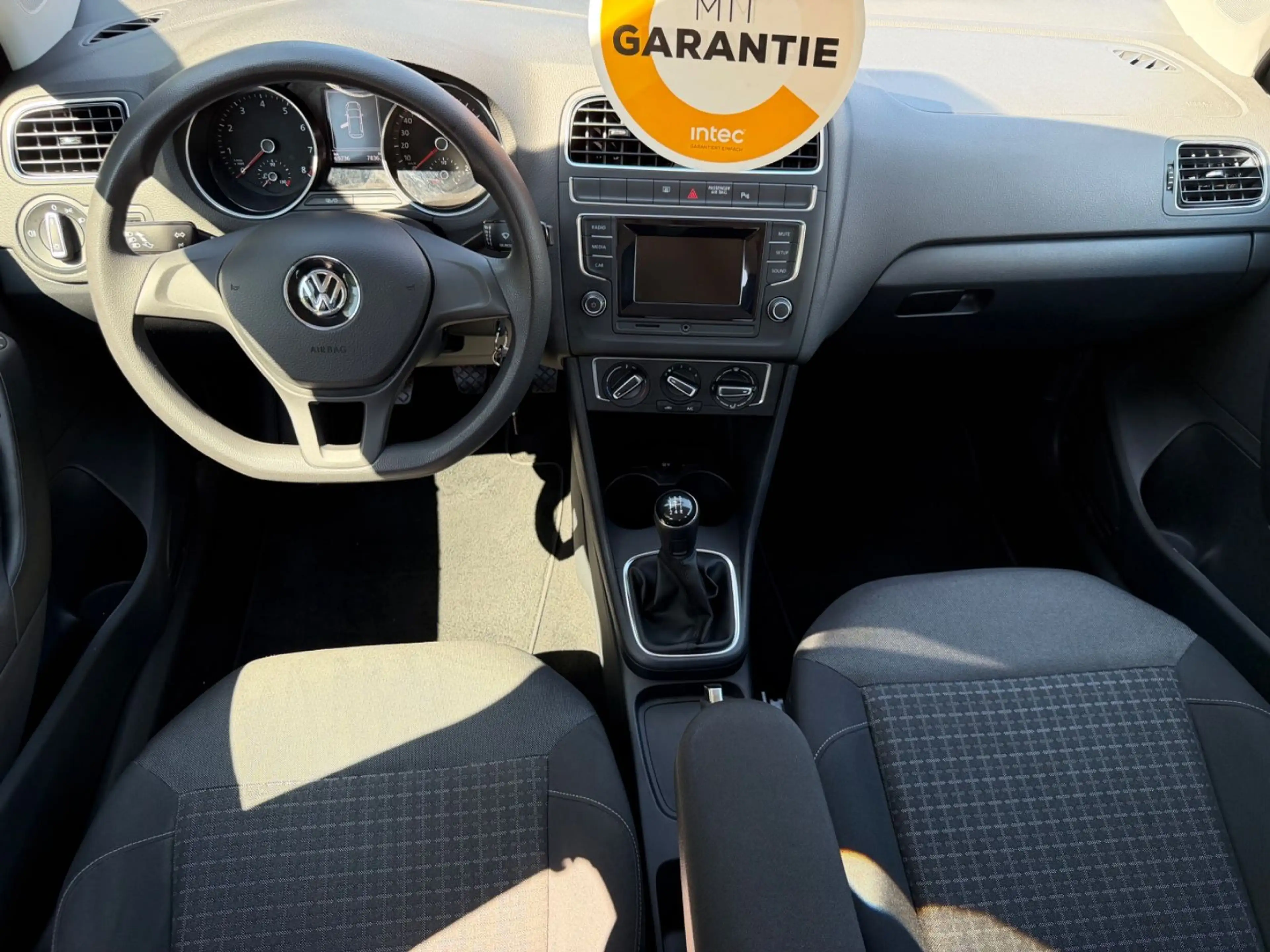 Volkswagen Polo Klima PDC TÜV/Service Neu Garantie 69TKM — photo 10