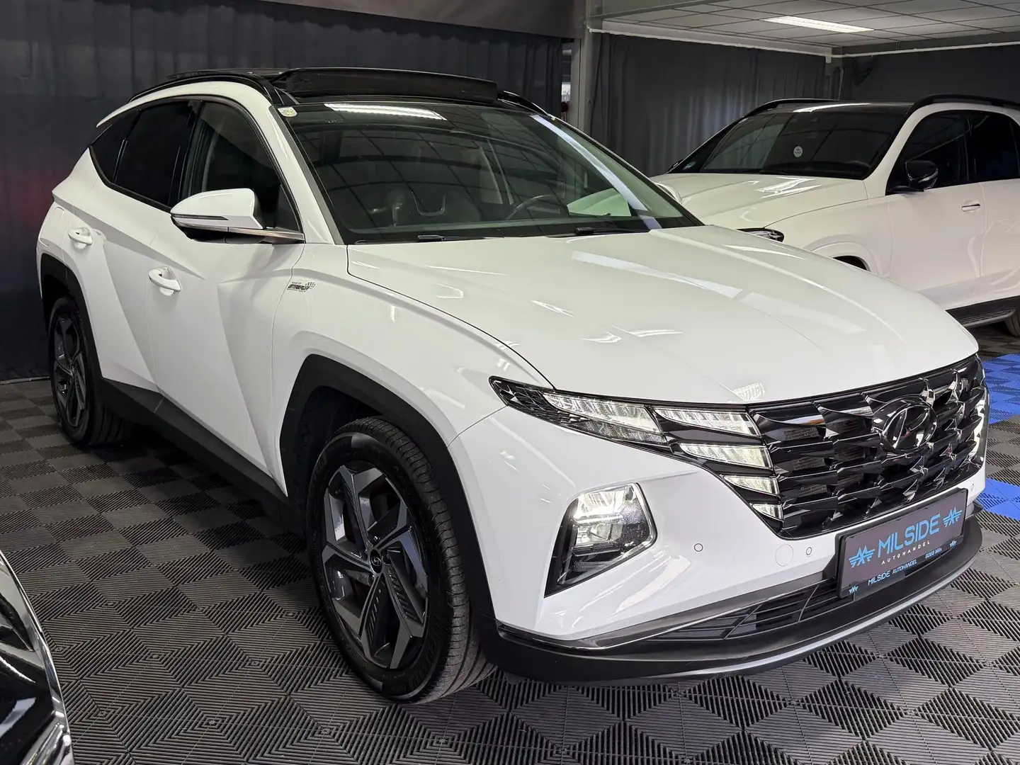Hyundai TUCSON Tucson Pure 2WD Weiß - 1
