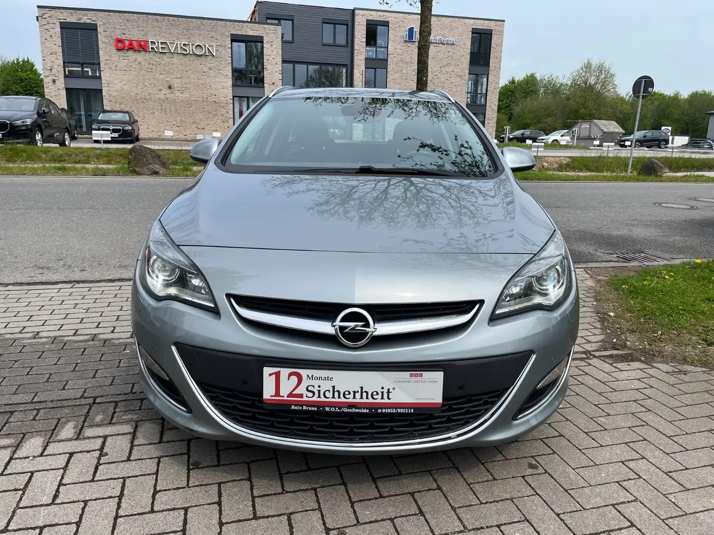 Opel Astra J 1.4 Sports Tourer Innovation Bi-Xen Temp Silber - 2