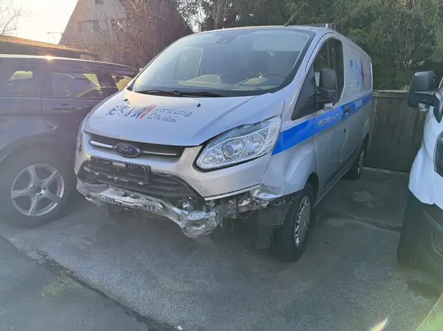 Ford Transit Custom 310 L1 Trend-1 HAND. km. 92.941.Vorne..Unfall