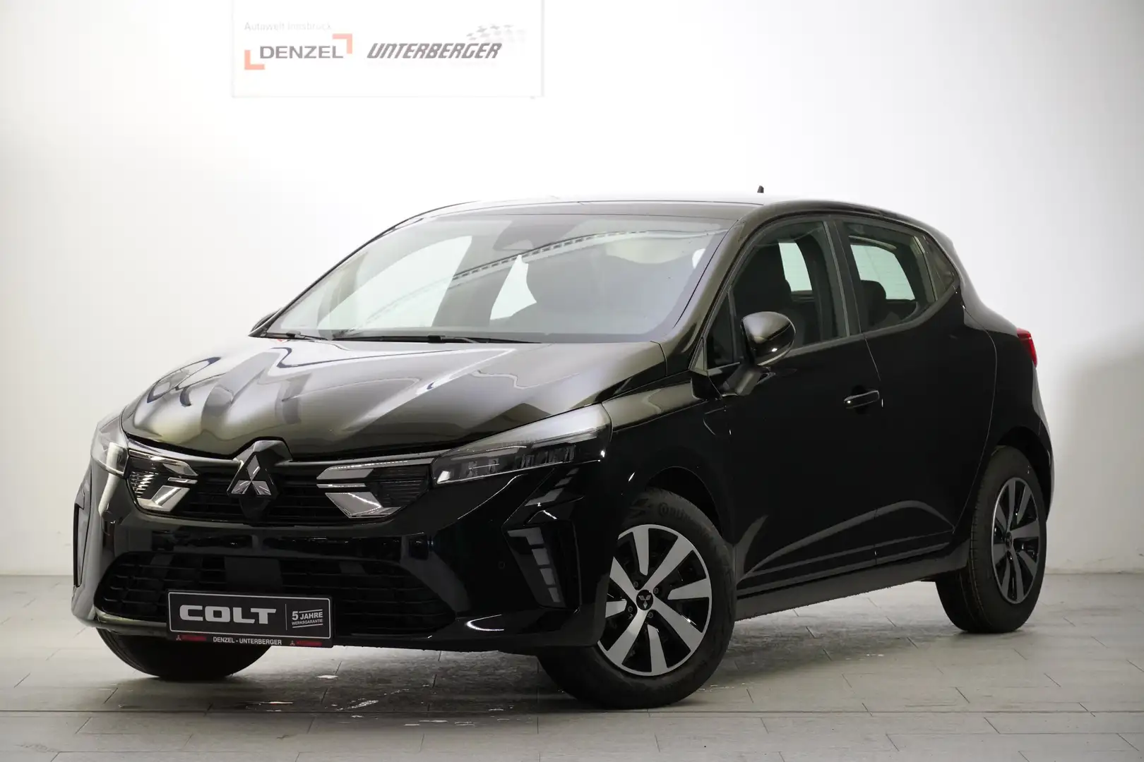 Mitsubishi Colt 1,0 MPI Invite C 24 Чорний - 2