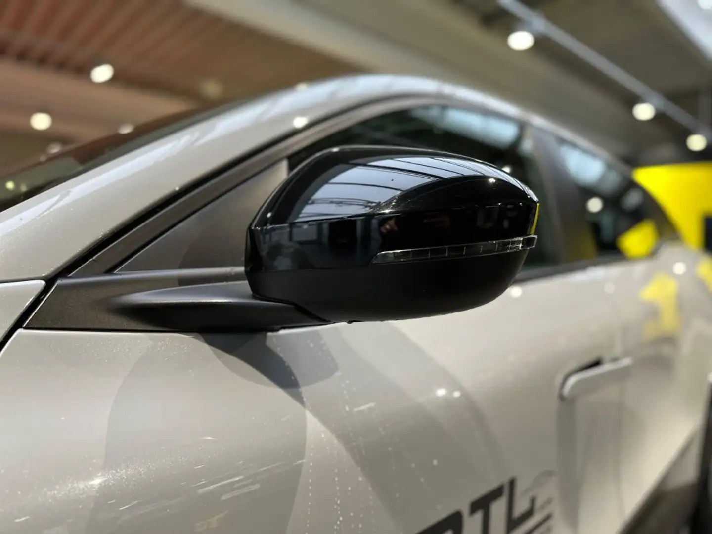Renault Megane E-Tech Evolution EV60 220hp opt. charge Gris - 2