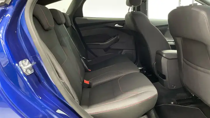 Ford Focus 2017, foto 12