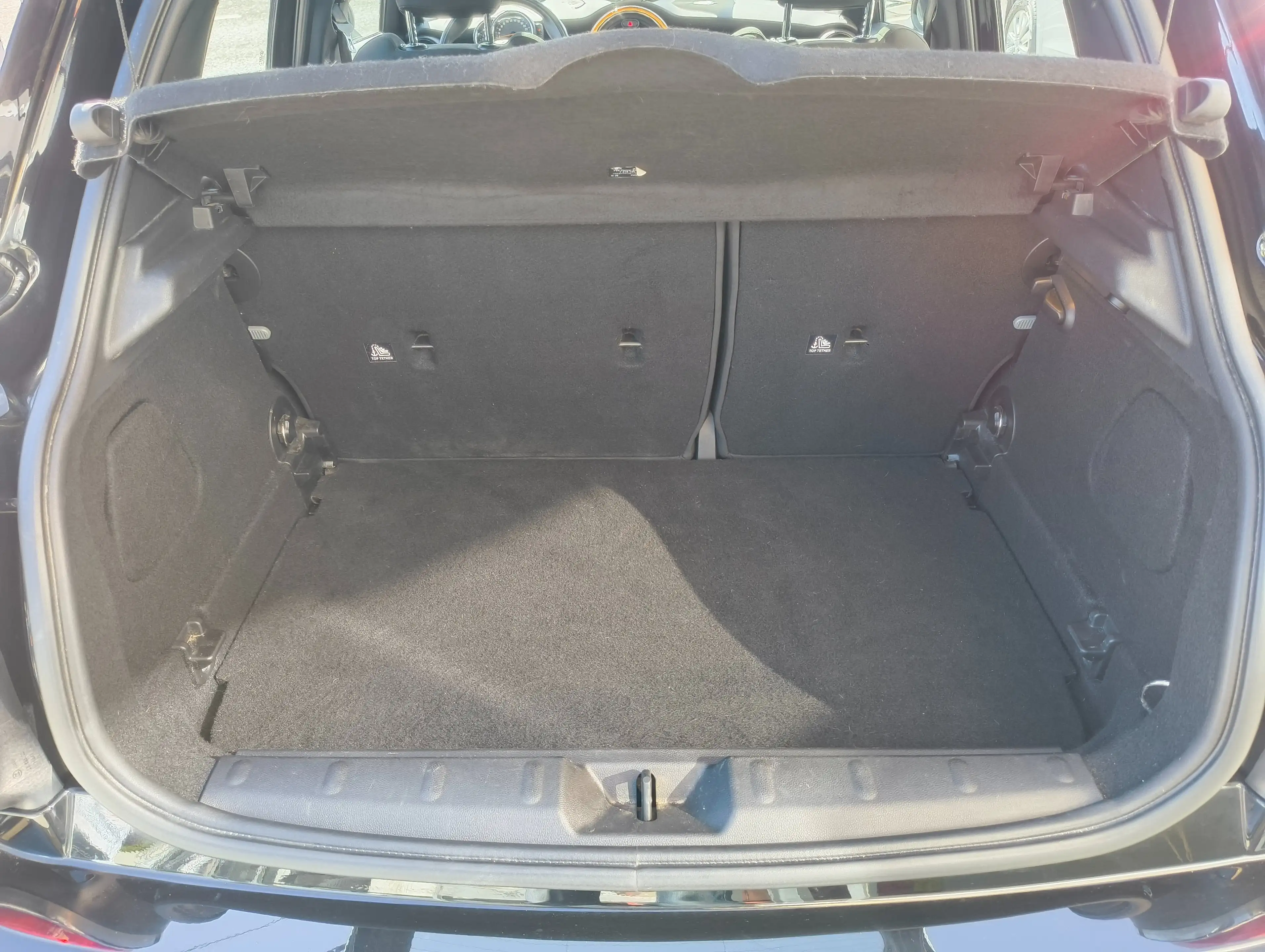MINI Cooper D 1.5 (EU6c) — photo 9