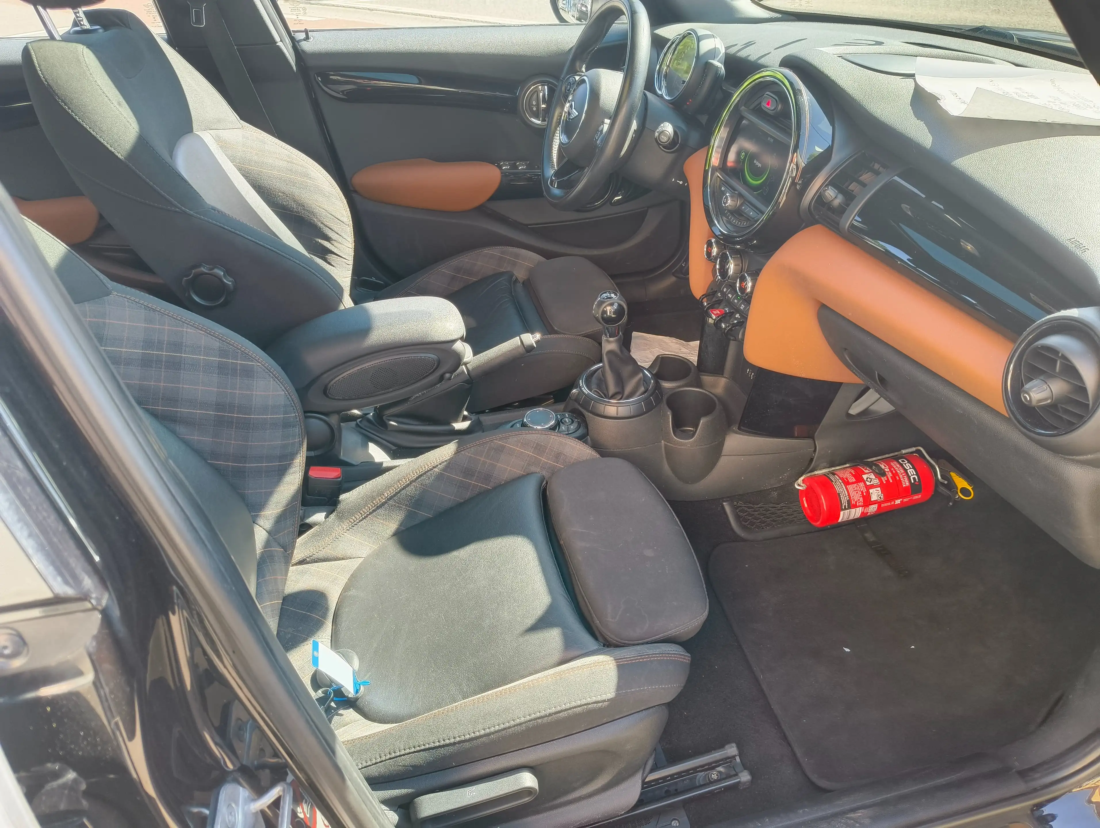 MINI Cooper D 1.5 (EU6c) — photo 10