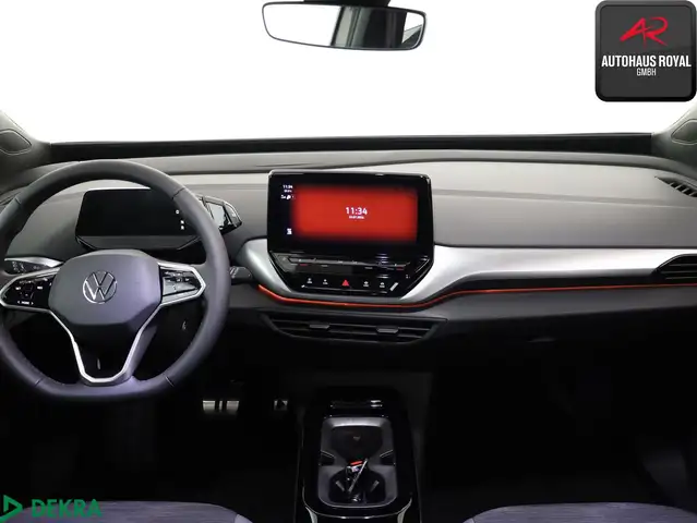 Volkswagen Id.4 view 9