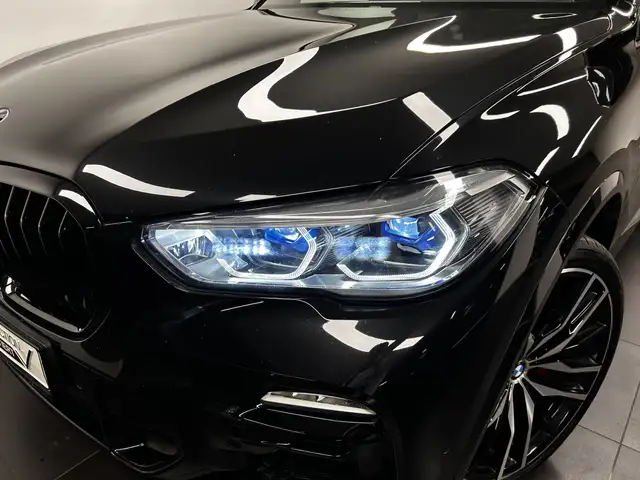 BMW X5 view 9