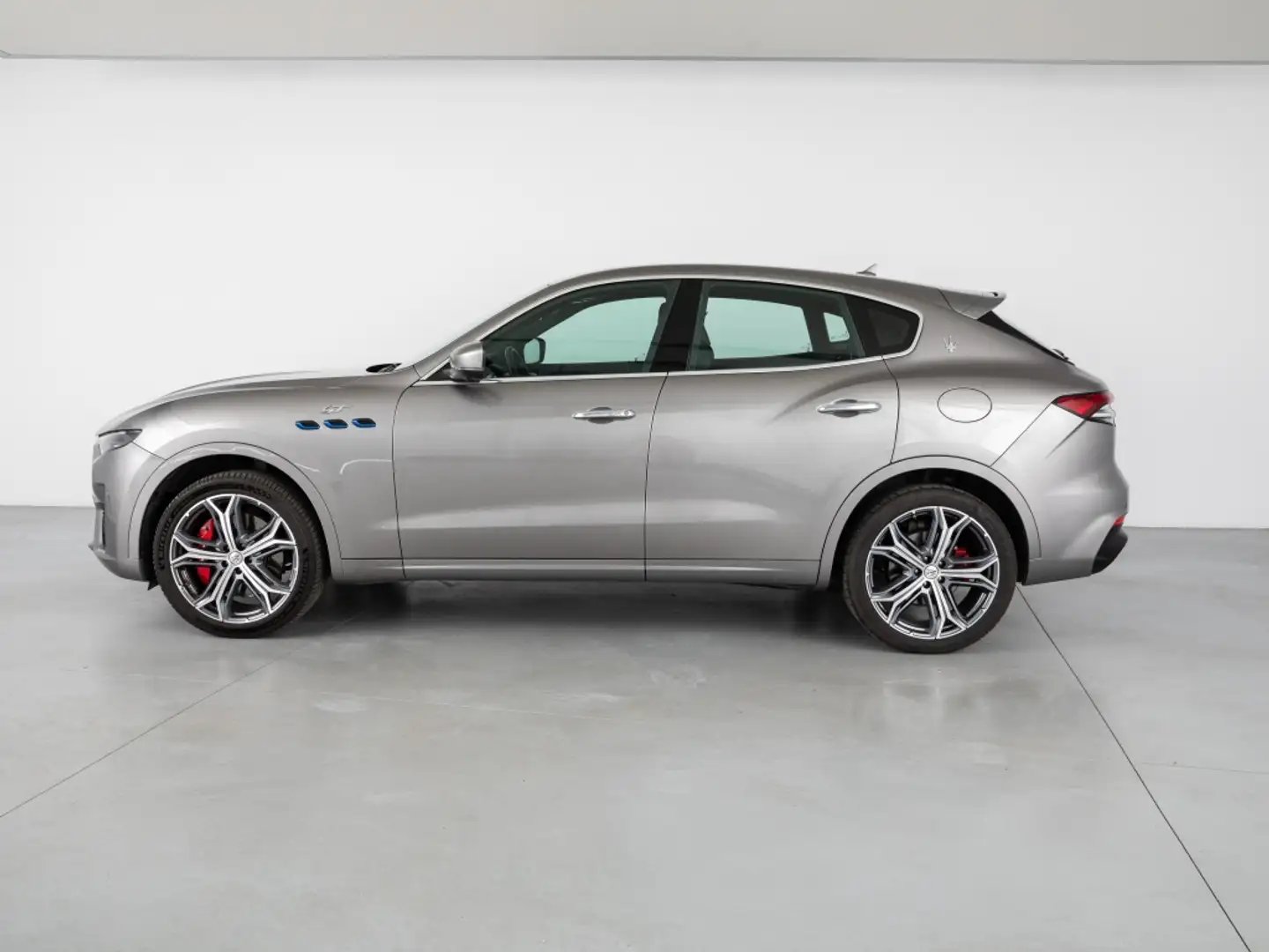 Maserati Levante 330 GT Aut. Gris - 2