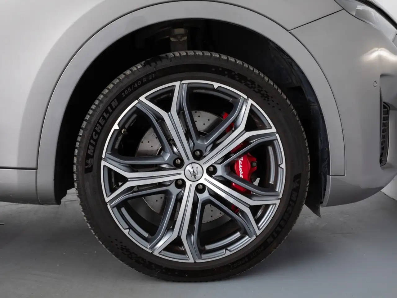 Maserati Levante 2022 — фото 12