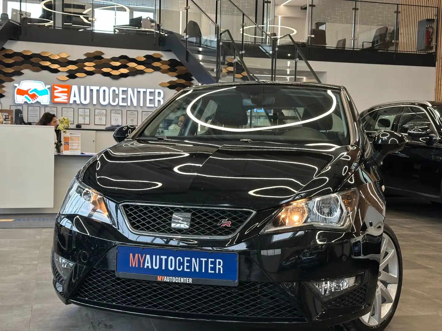 SEAT Ibiza FR *1. Hand*Klima*SHZ*Navi*BT*Freisprech* Schwarz - 1