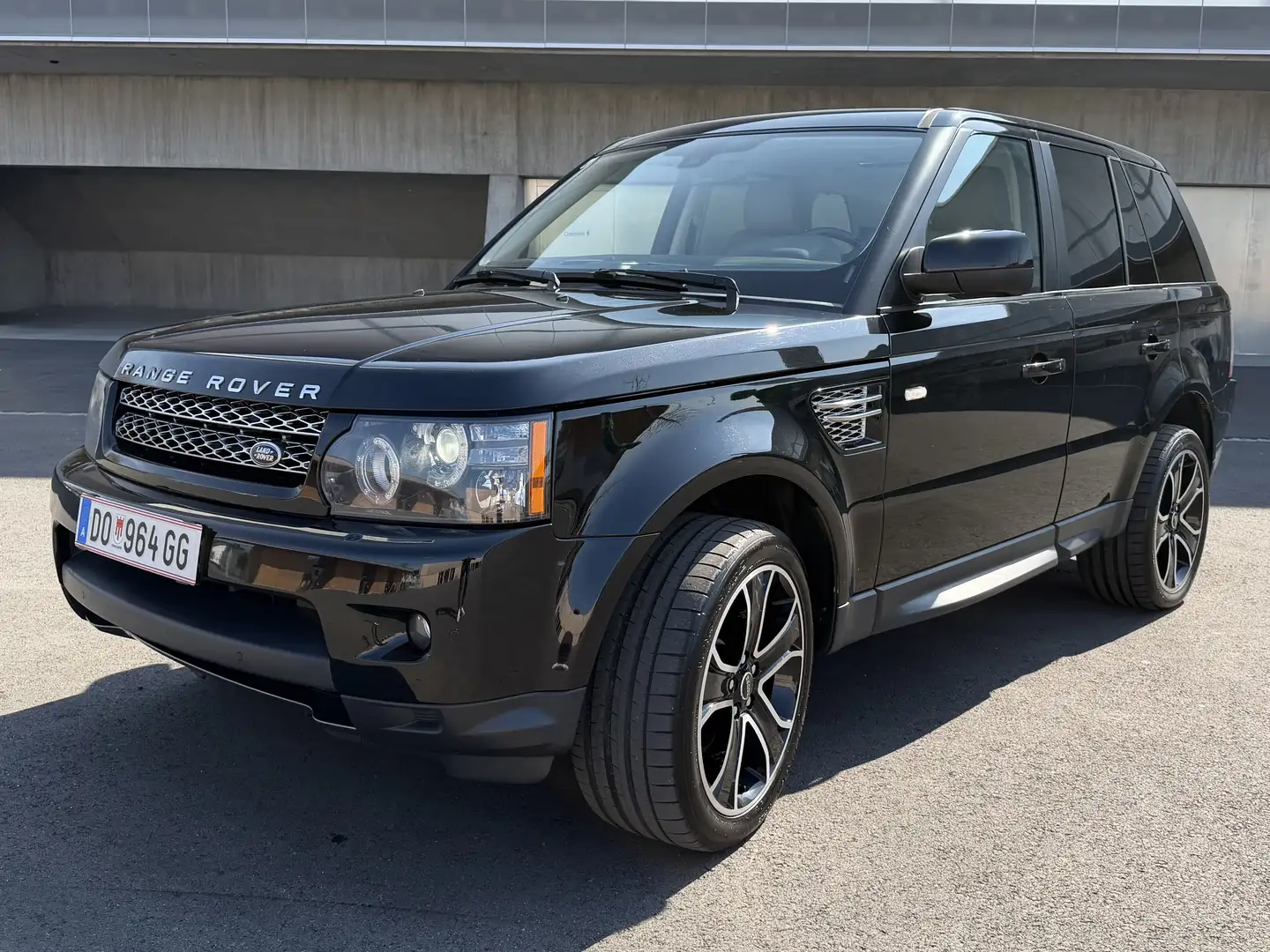 Land Rover Range Rover Sport TdV6 Autobiography HSE Luxury Edition Schwarz - 1