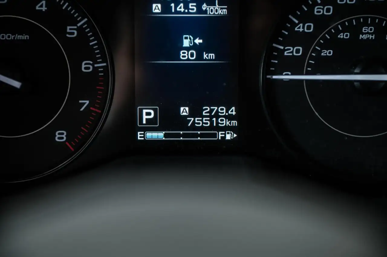 Subaru Impreza снимка Subaru Impreza