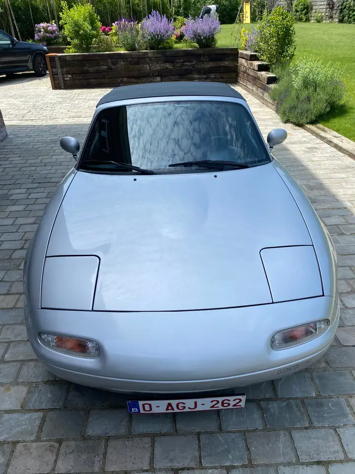 Mazda MX-5 Miata de base, grise, foto 5