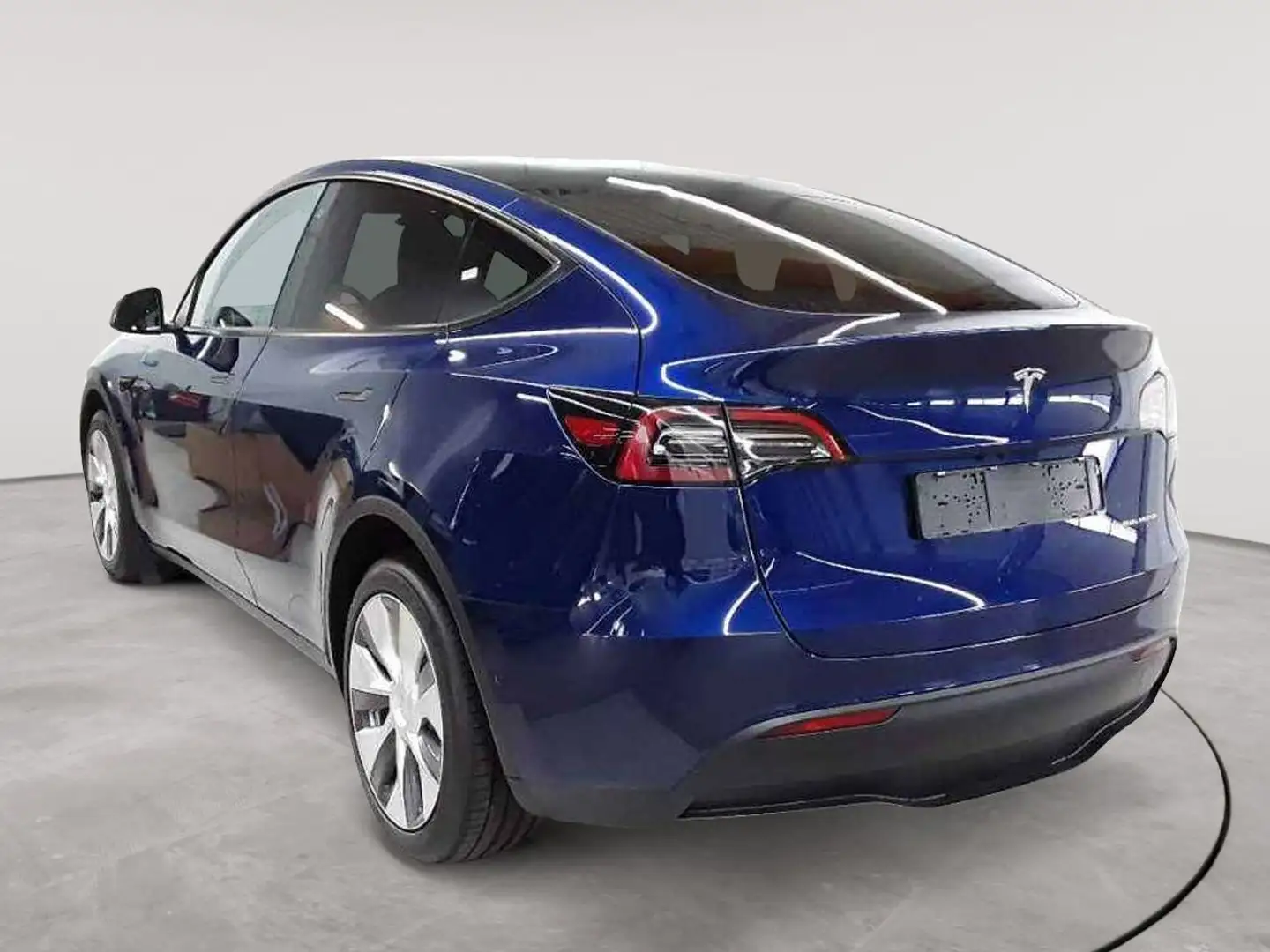 Tesla Model Y Long Range Dual Motor AWD Blau - 2