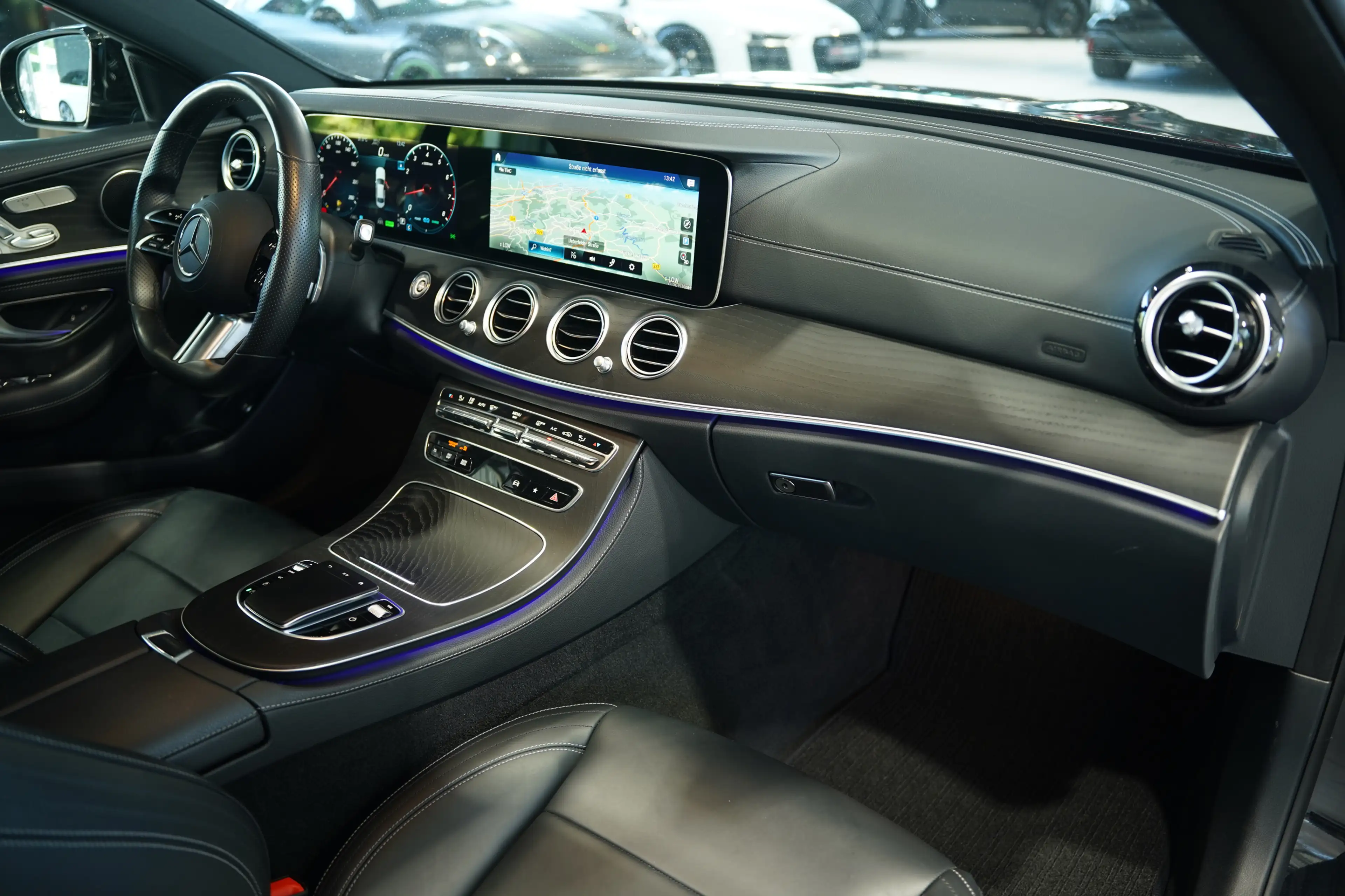 Mercedes-Benz E 450 4M AMG Line Limousine *2.H *20 *GSD *LUFT — photo 14