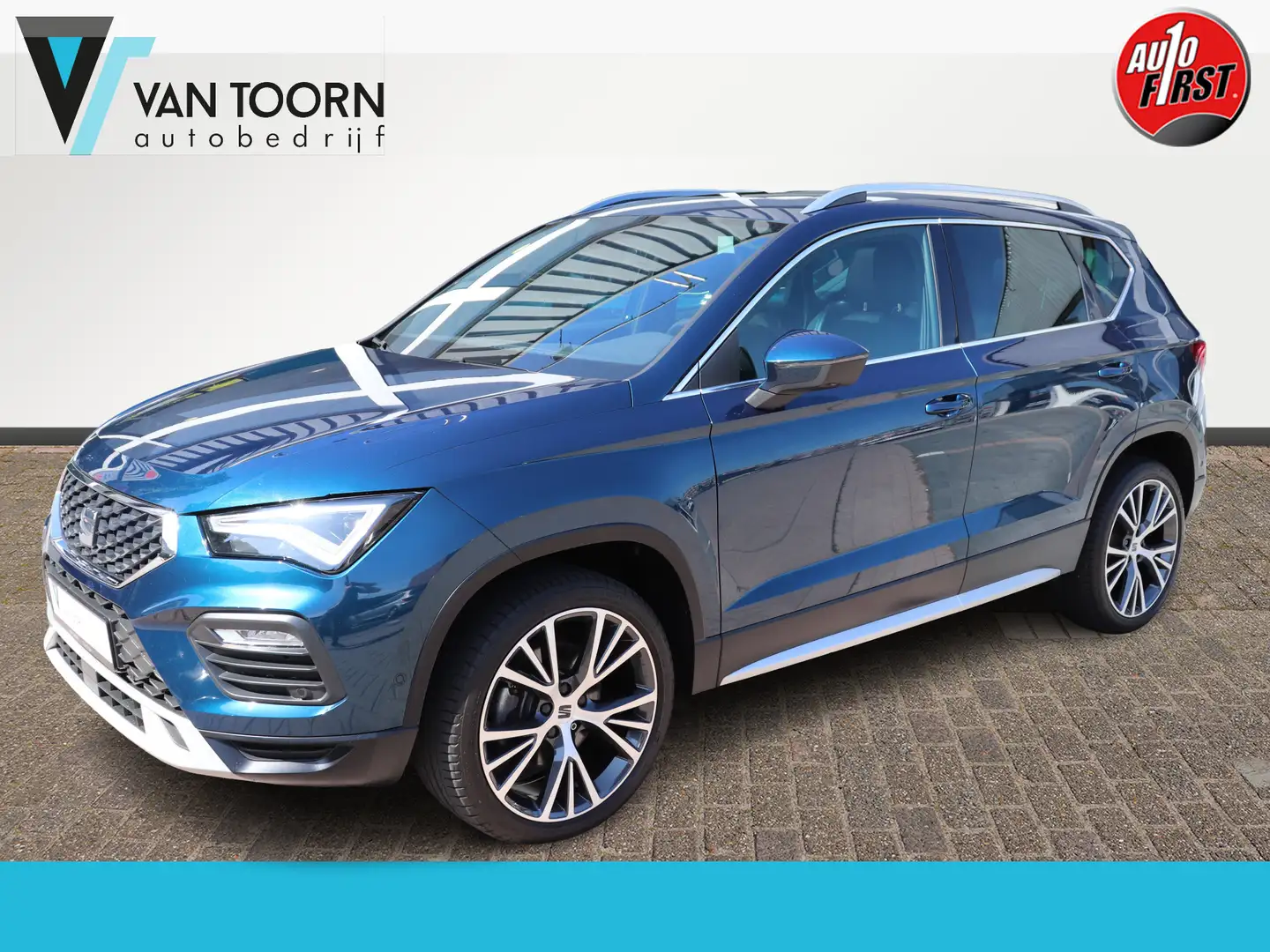 SEAT Ateca 1.5 TSI Xperience Business Intense. Panorama dak, Bleu - 1