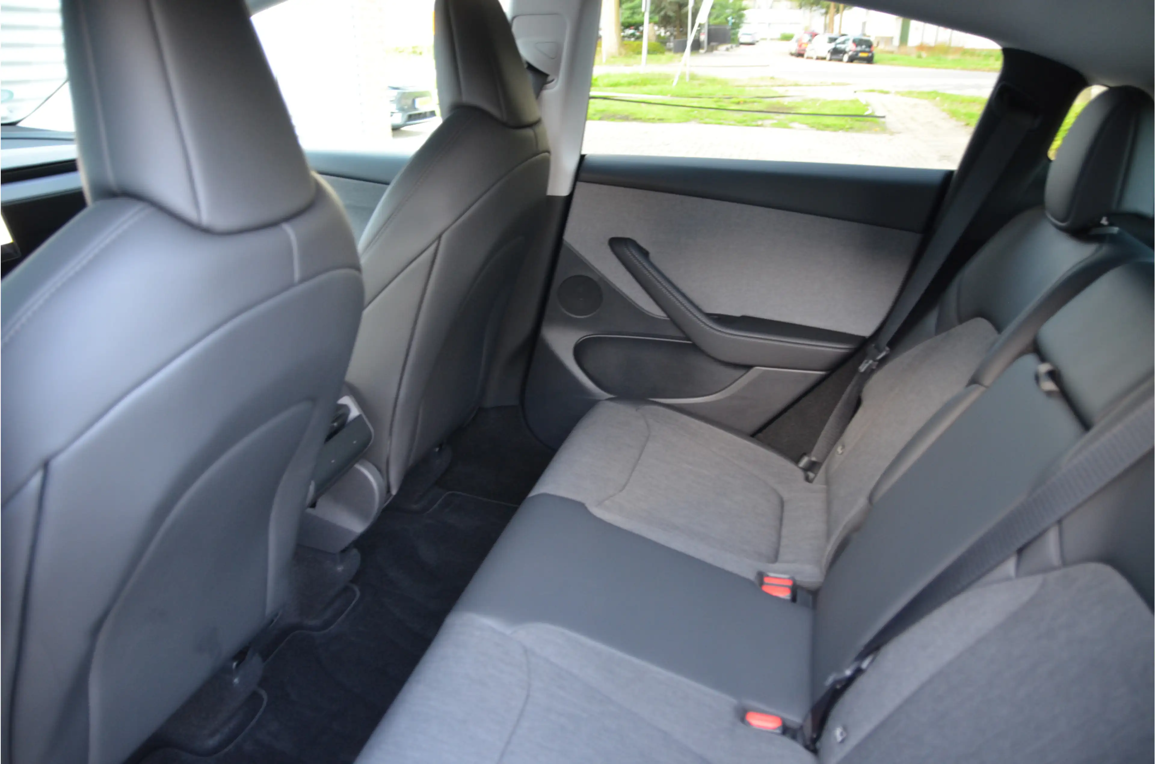 Tesla Model Y Standard RWD 58 kWh Juniper, Trekhaak (twv 1.350,- — photo 12