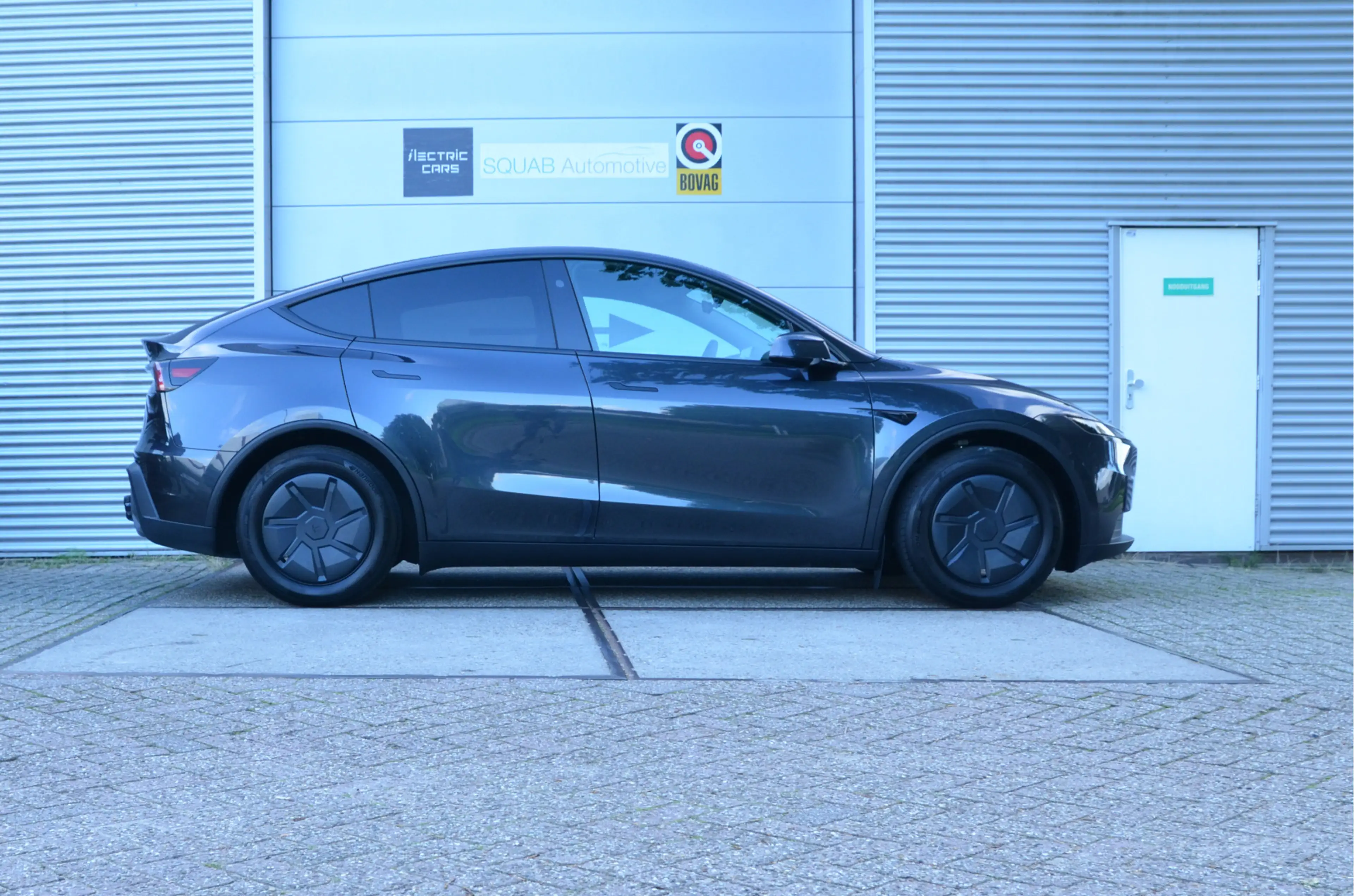 Tesla Model Y Standard RWD 58 kWh Juniper, Trekhaak (twv 1.350,- — photo 7