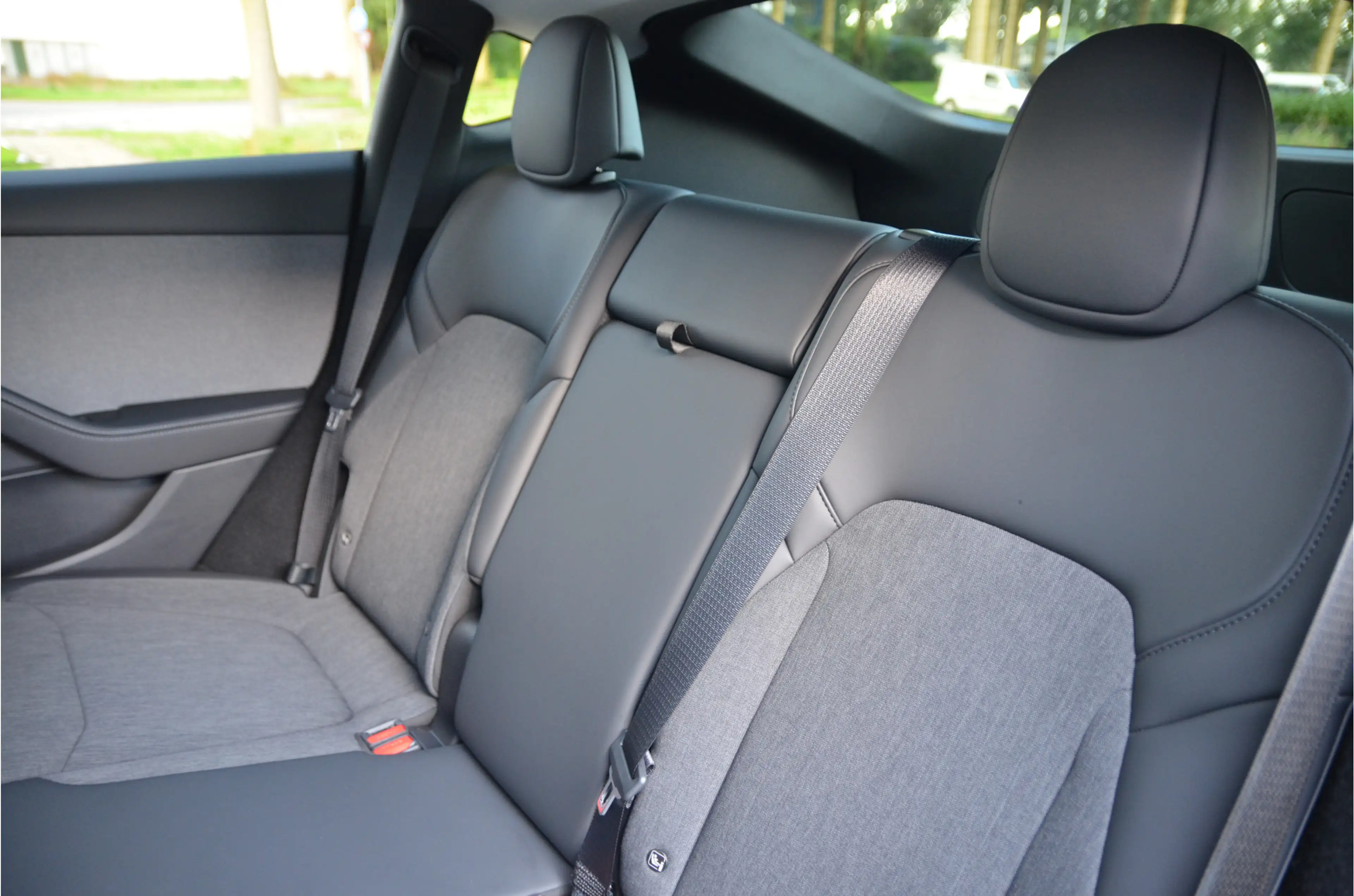 Tesla Model Y Standard RWD 58 kWh Juniper, Trekhaak (twv 1.350,- — photo 13