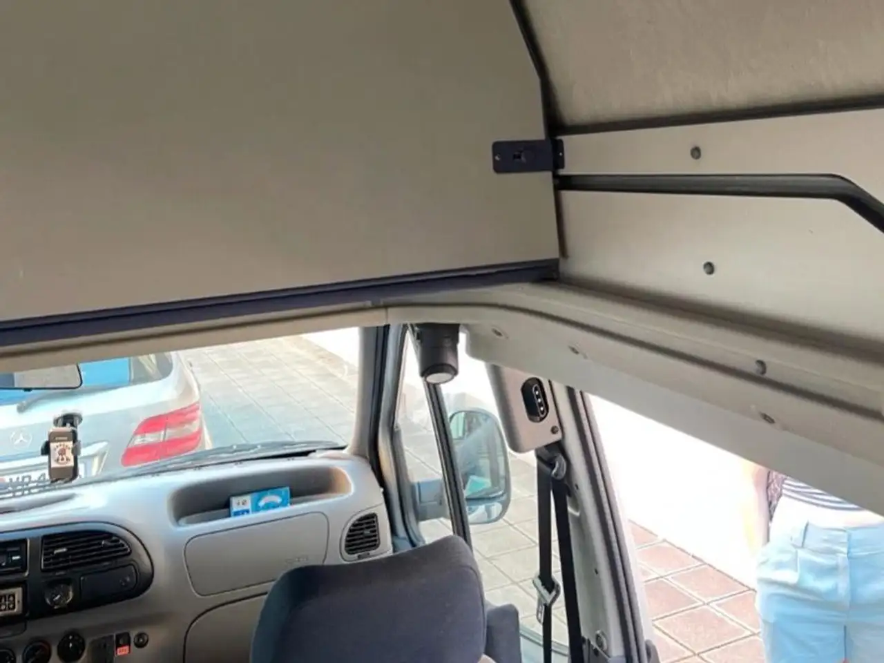 Ford Transit 100 TDE (TD), foto 10